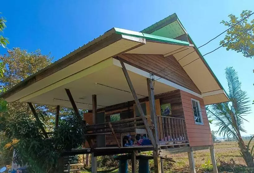 ホテル Khunkorn Fishing Farm Stay