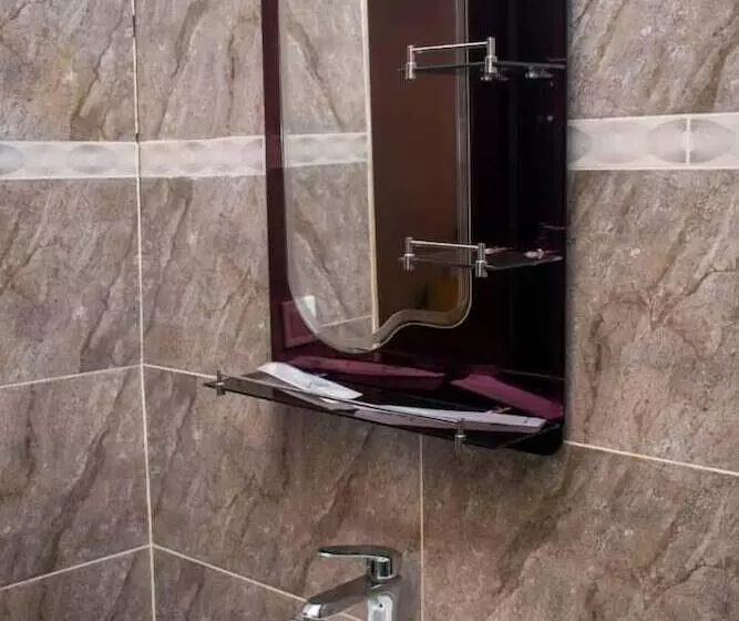 هتل Le Kremlin Yaoundé