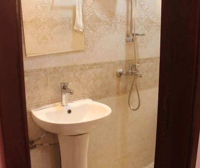 هتل Le Kremlin Yaoundé