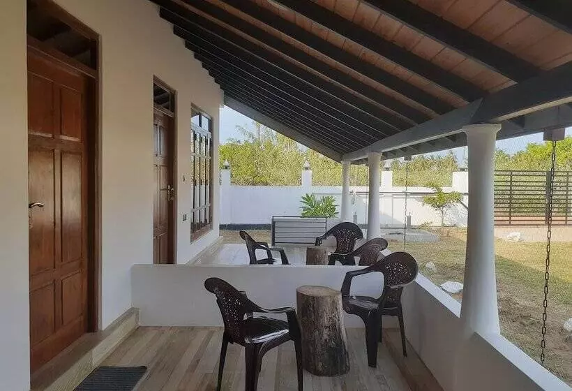 Hotelli Namaste Nilaveli