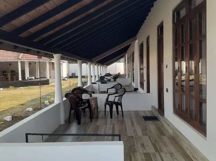 Hotelli Namaste Nilaveli