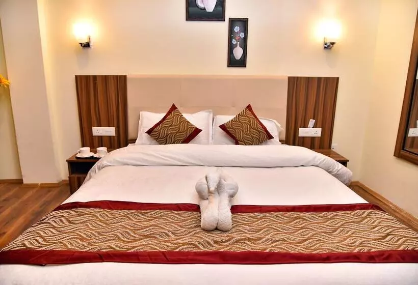 Hotelli Rufina Palm Bliss