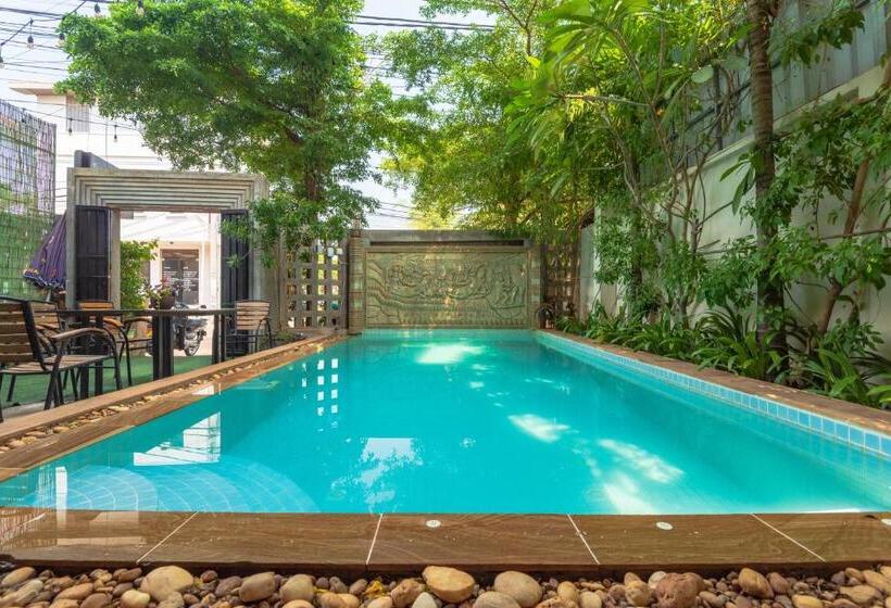 هتل Soksan Angkor Villa