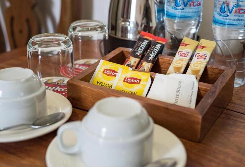 هتل Soksan Angkor Villa