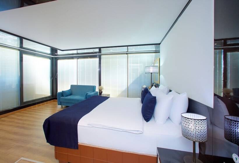 فندق The Hera Platinum