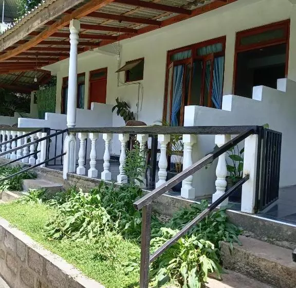 ペンション Soorya Inn Ella