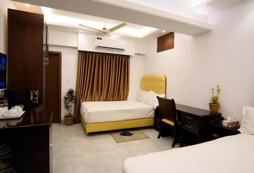 Xpressmall Hotel Near Dhaka Airport
