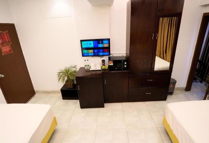 Xpressmall Hotel Near Dhaka Airport