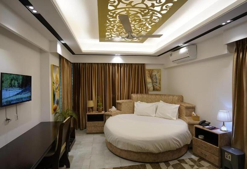 Xpressmall Hotel Near Dhaka Airport