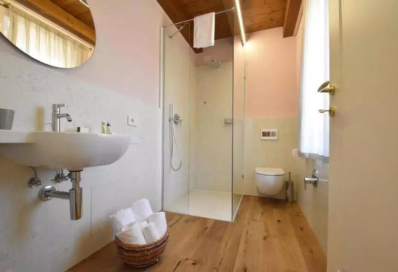 Aamiaismajoitus (B&B) Residenza Vesentini