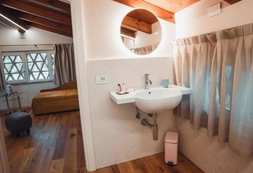 Aamiaismajoitus (B&B) Residenza Vesentini