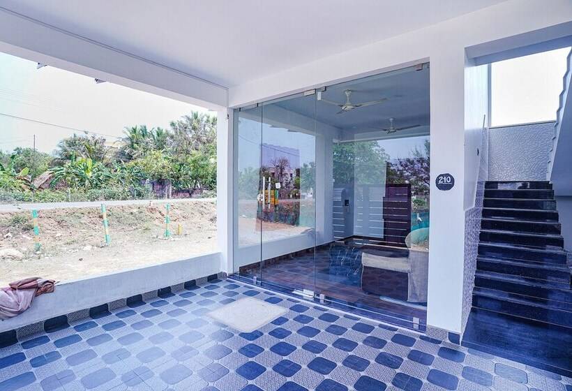 Hotel Fabexpress The Magnum Inn