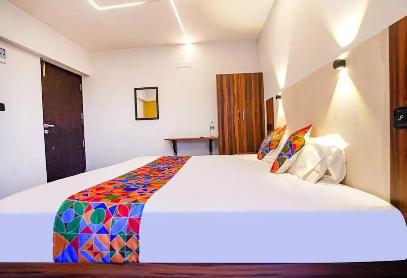 Hotelli Fabexpress The Magnum Inn
