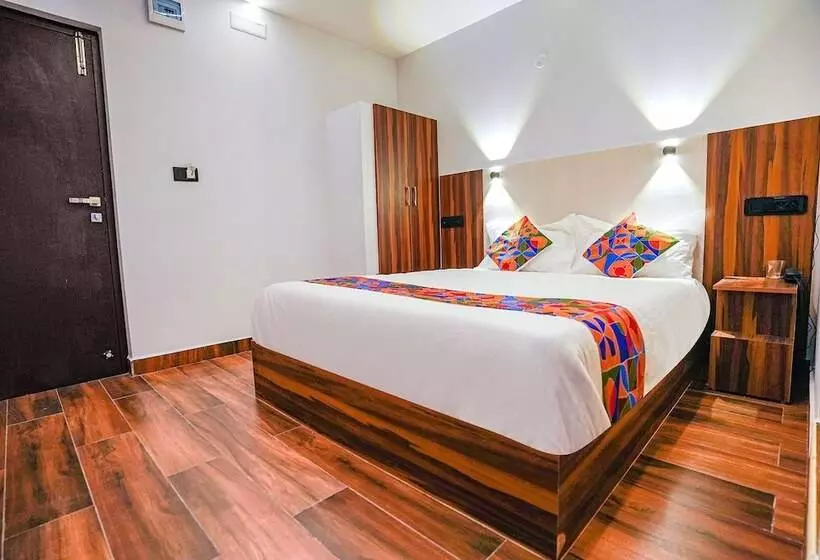 Hotelli Fabexpress The Magnum Inn