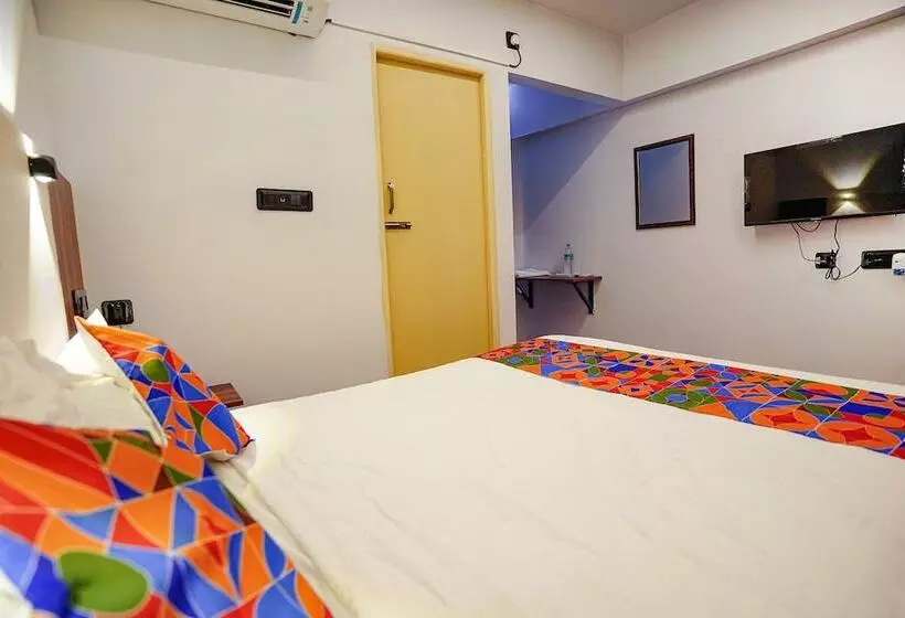 Hotelli Fabexpress The Magnum Inn