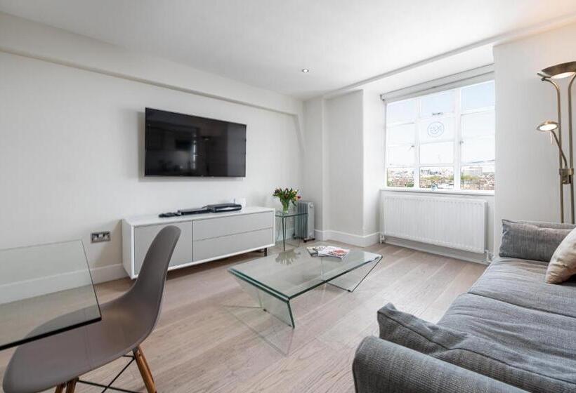 هتل Nell Gwynn House Apartments & Rooms