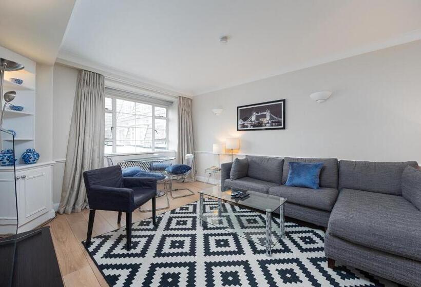 هتل Nell Gwynn House Apartments & Rooms