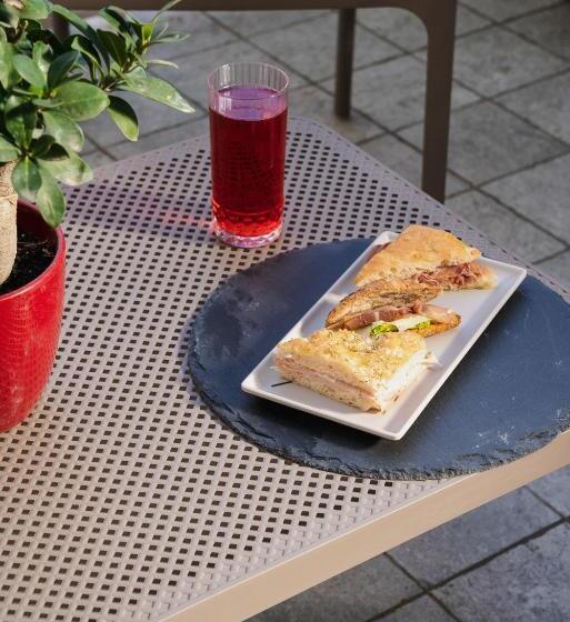 בית מלון כפרי Nido Suite & Apartments