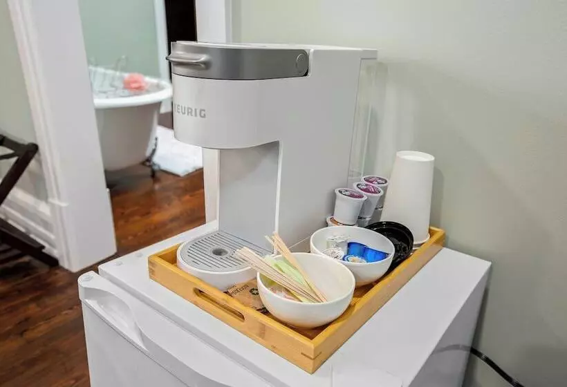 Hotelli Summit Street Inns