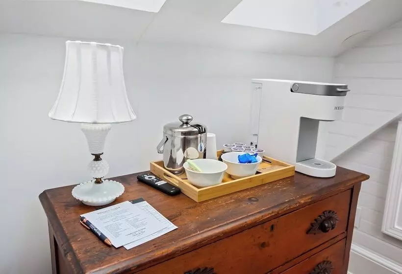 Hotelli Summit Street Inns