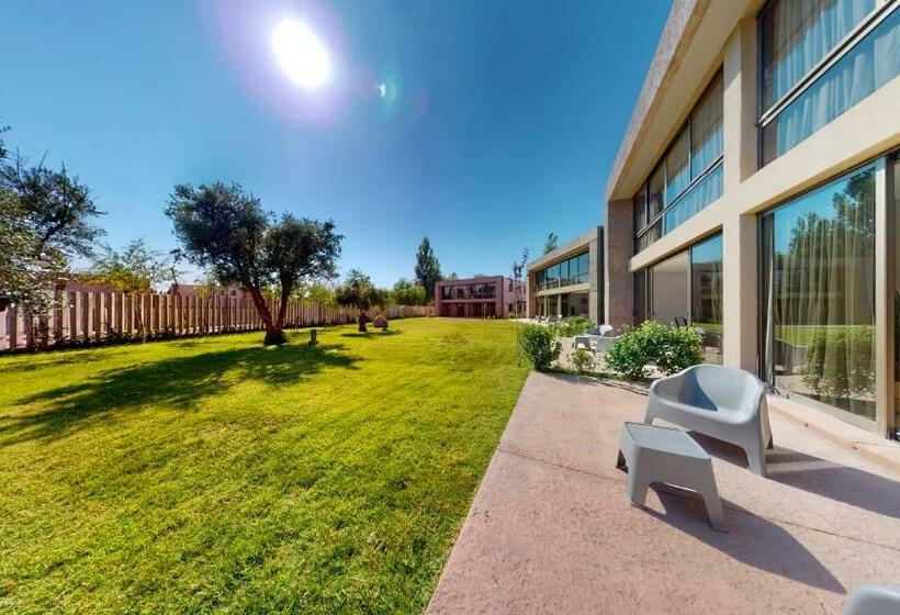 Liniers Green Apartments