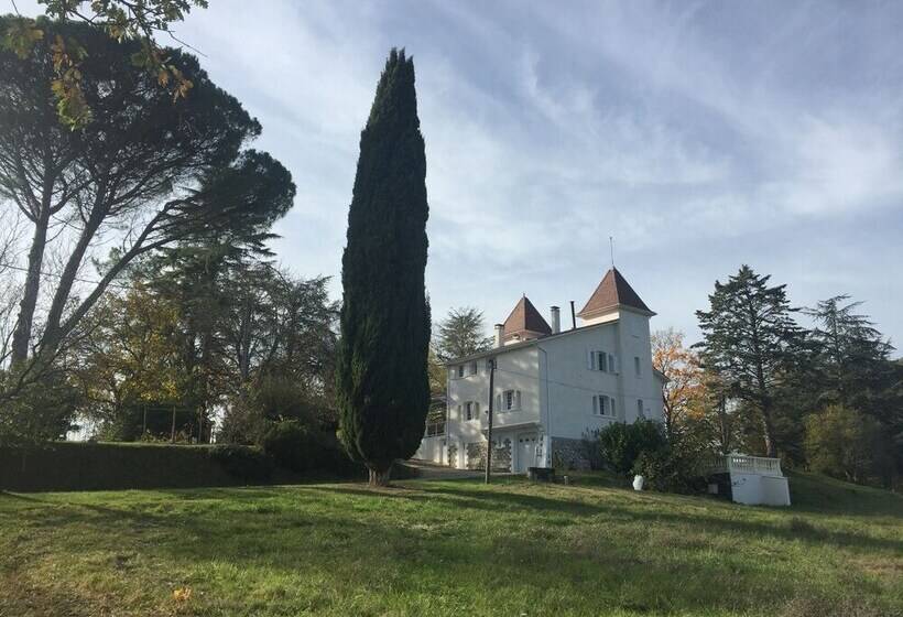 بنسيون Domaine Des Peyries   Chambres Et Table D Hôtes