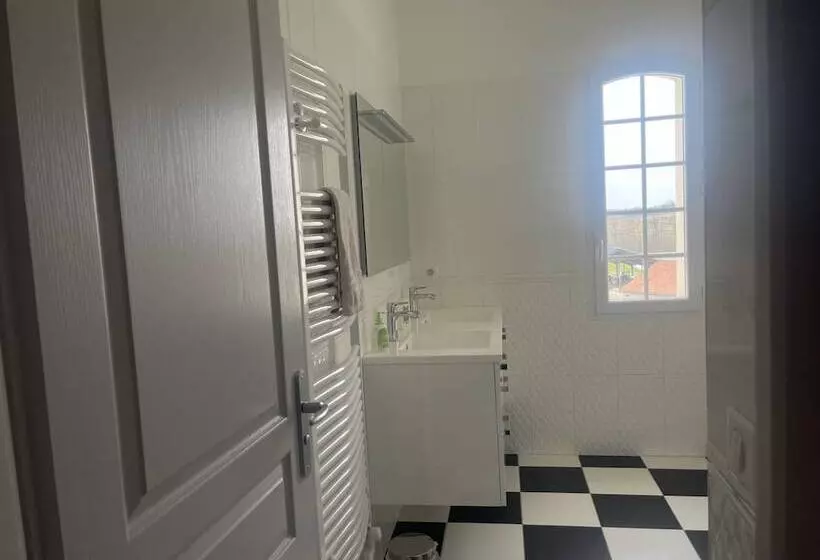 ペンション Domaine Des Peyries   Chambres Et Table D Hôtes