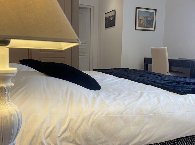 بنسيون Domaine Des Peyries   Chambres Et Table D Hôtes