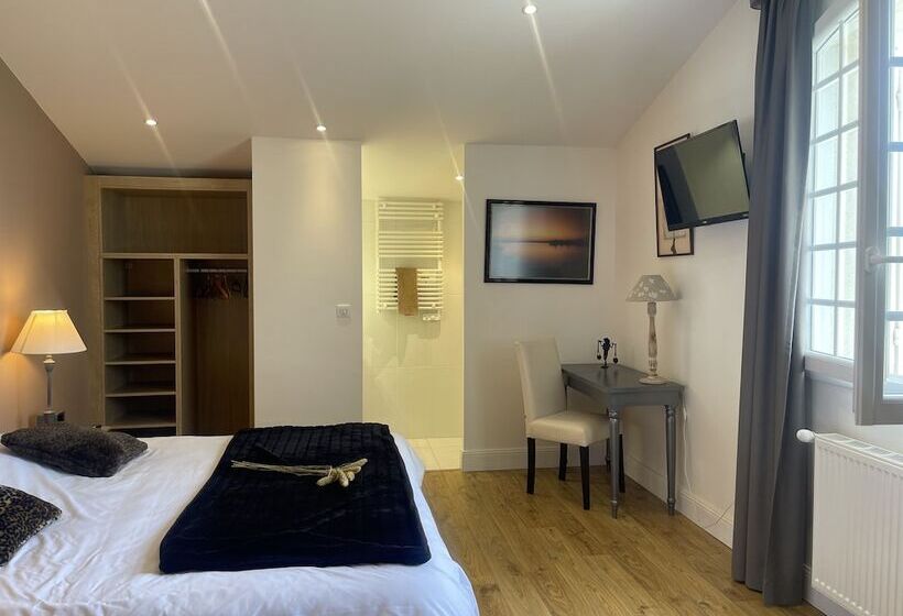 بنسيون Domaine Des Peyries   Chambres Et Table D Hôtes