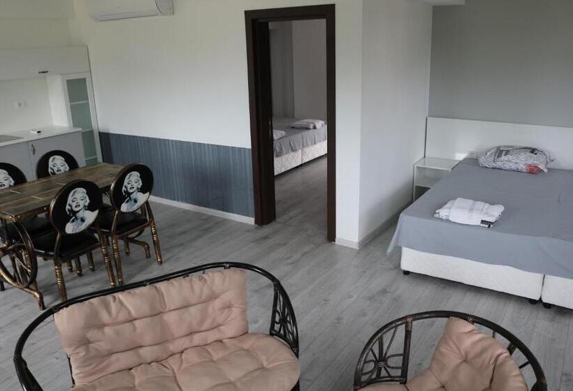 펜션 Spa Guest House Valentina