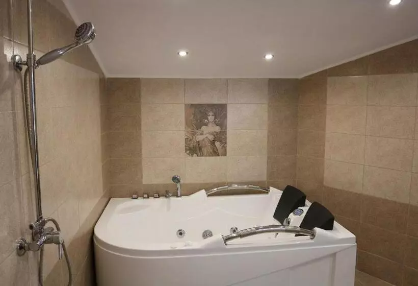 ペンション Spa Guest House Valentina