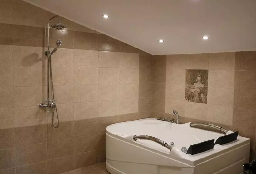 ペンション Spa Guest House Valentina