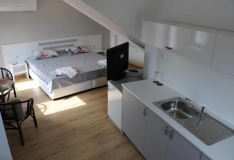 펜션 Spa Guest House Valentina