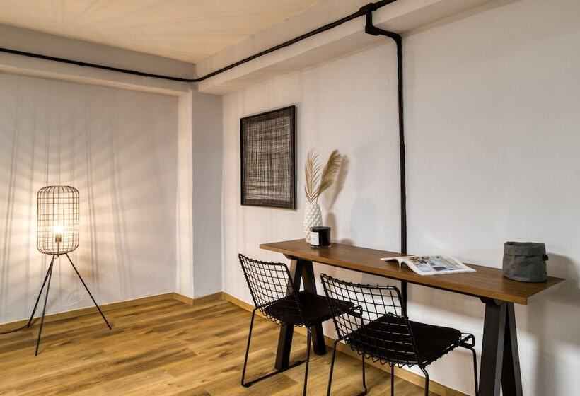 Uliv Apartments El ángel