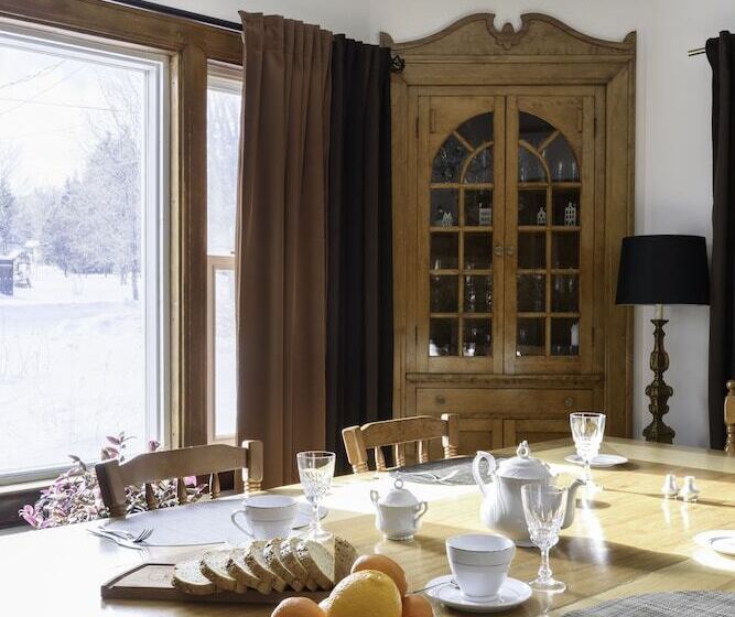 민박 Maison Sherman S House