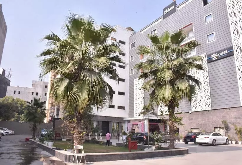 Chhavi Hotels