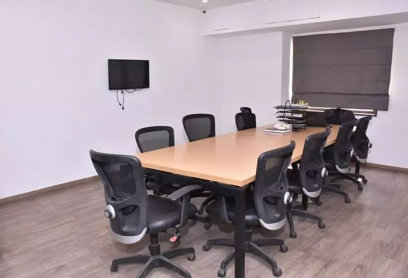 Chhavi Hotels