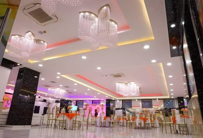 Chhavi Hotels