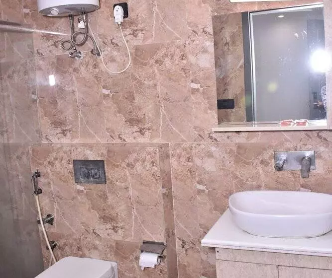 Chhavi Hotels