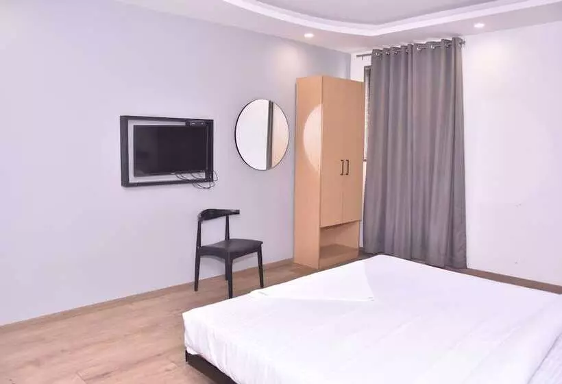 Chhavi Hotels
