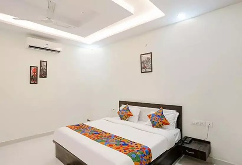 Fabhotel Atharv Palace