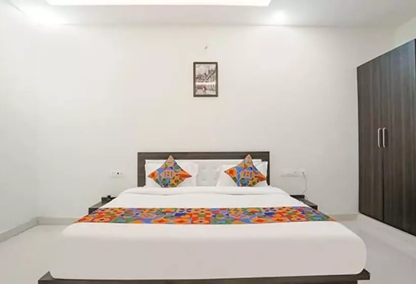 Fabhotel Atharv Palace
