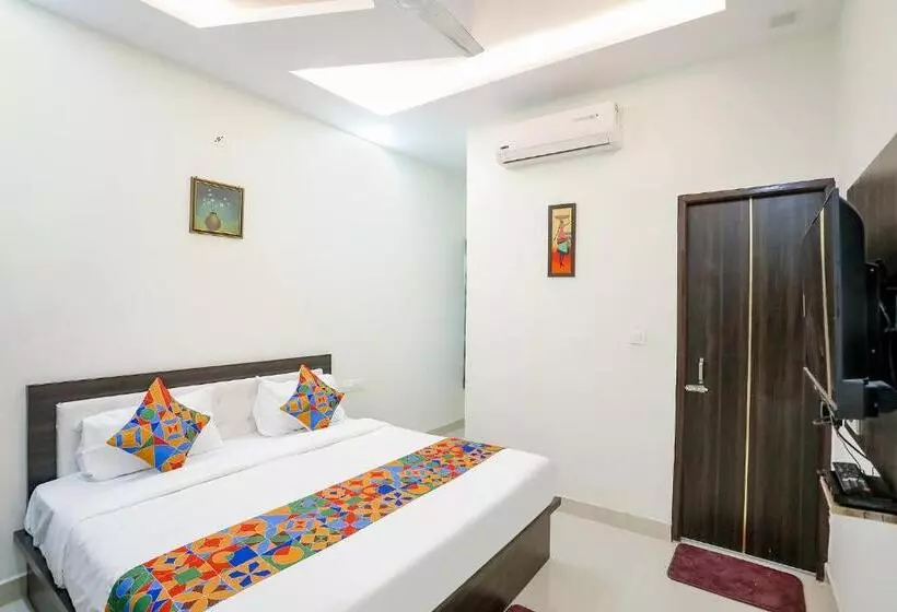 Fabhotel Atharv Palace