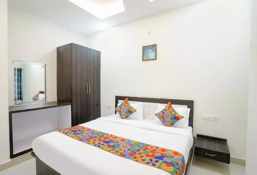 Fabhotel Atharv Palace