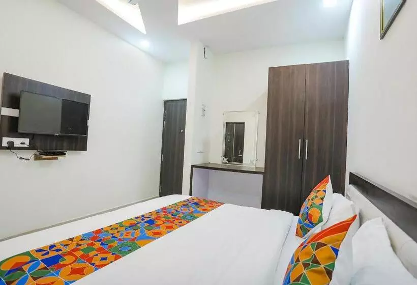 Fabhotel Atharv Palace