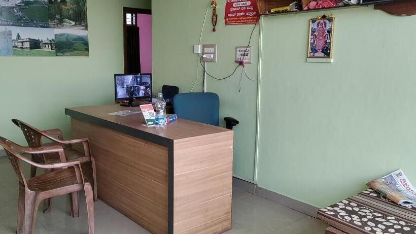 Hotel Staymaker Madhu Residency