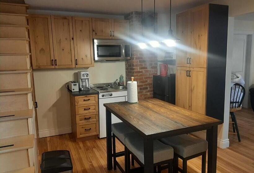 住宿加早餐 La Maison Aux Camélias