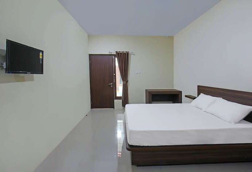 호텔 Oyo 92237 Dj Home