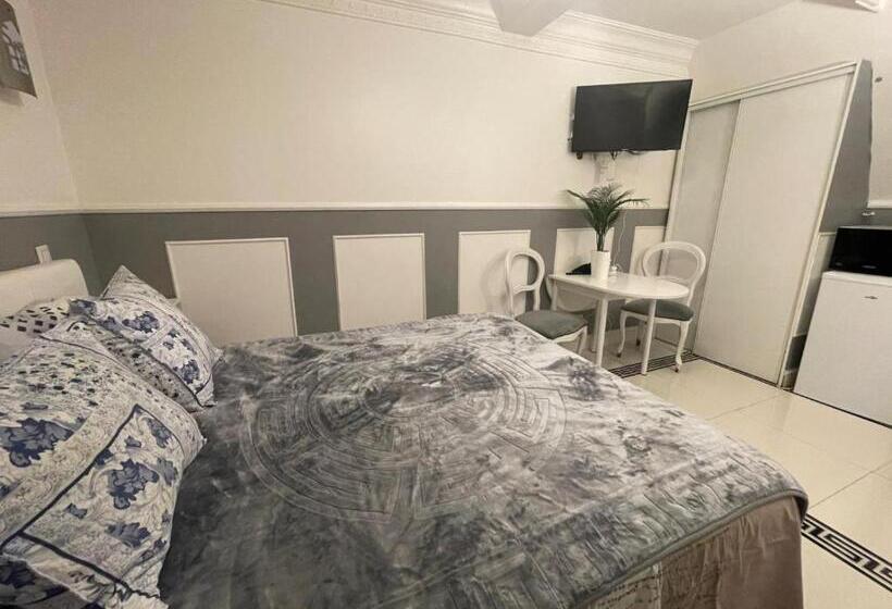 펜션 Chambre De Luxe 95 Grise