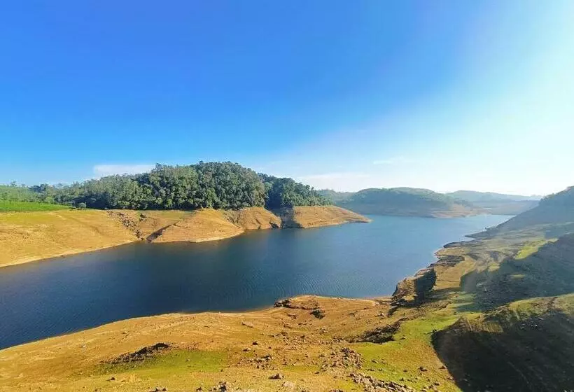 Majatalo The Paradise View Stay